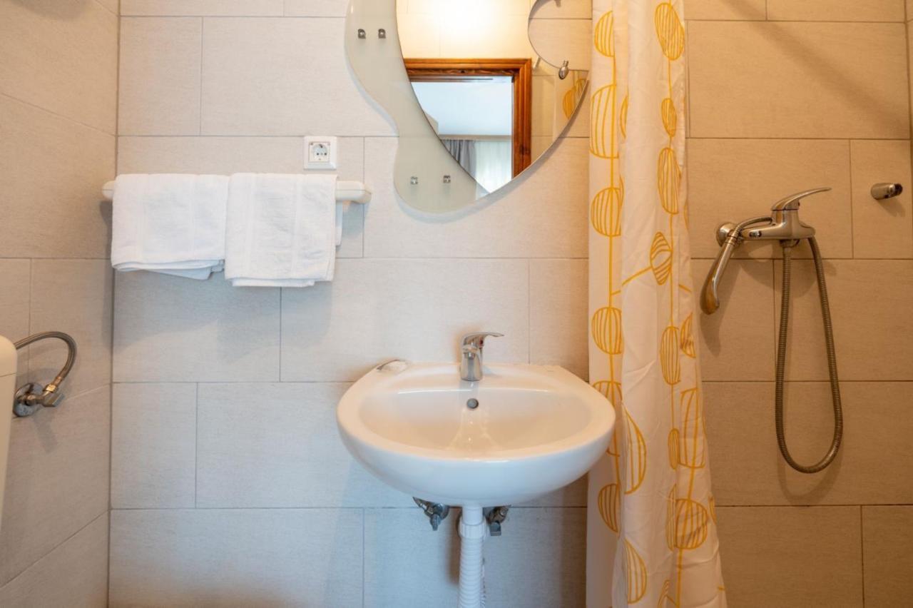 Apartments And Rooms Lotus Неум Екстер'єр фото
